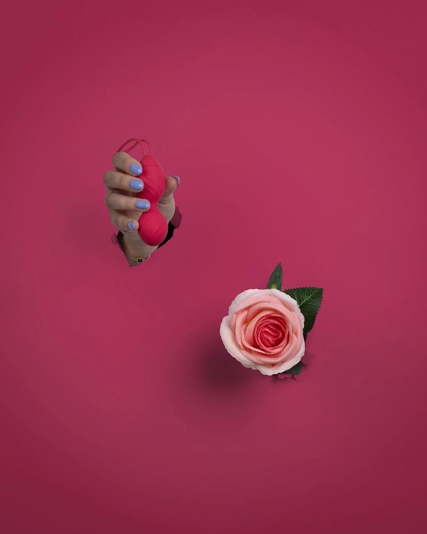 Loveline zestaw wibrujących jajeczek z pilotem Strawberry Red