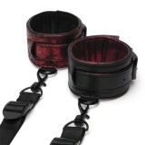 Fifty Shades of Grey Sweet Anticipation pasy pod materac z mankietami, czarno-czerwone