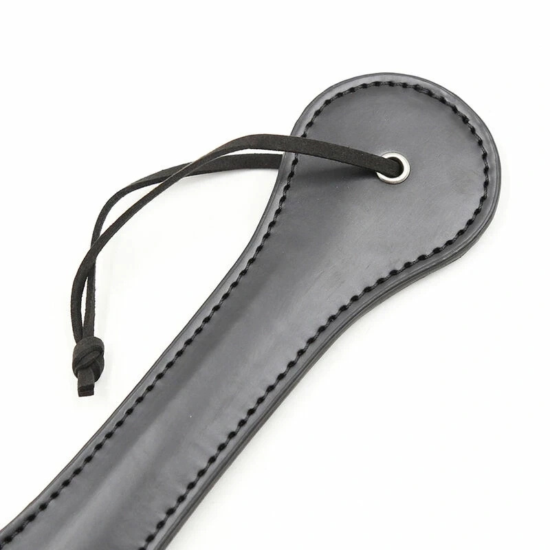 OHMAMA Fetish pejcz z motywem serca 32,6 cm