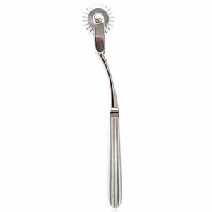 OHMAMA Fetish metalowe kółko z kolcami na rączce, 18,3 cm
